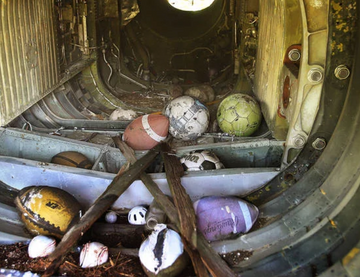 Time capsule: Relics found in tailpipe of Edwardsville park’s plane